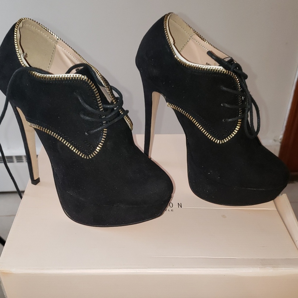 Bootie - Picture 4 of 4
